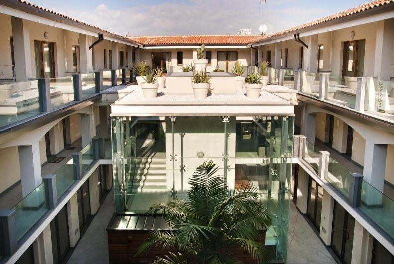 Ica Exclusive Apartment คาตาเนีย ภายนอก รูปภาพ